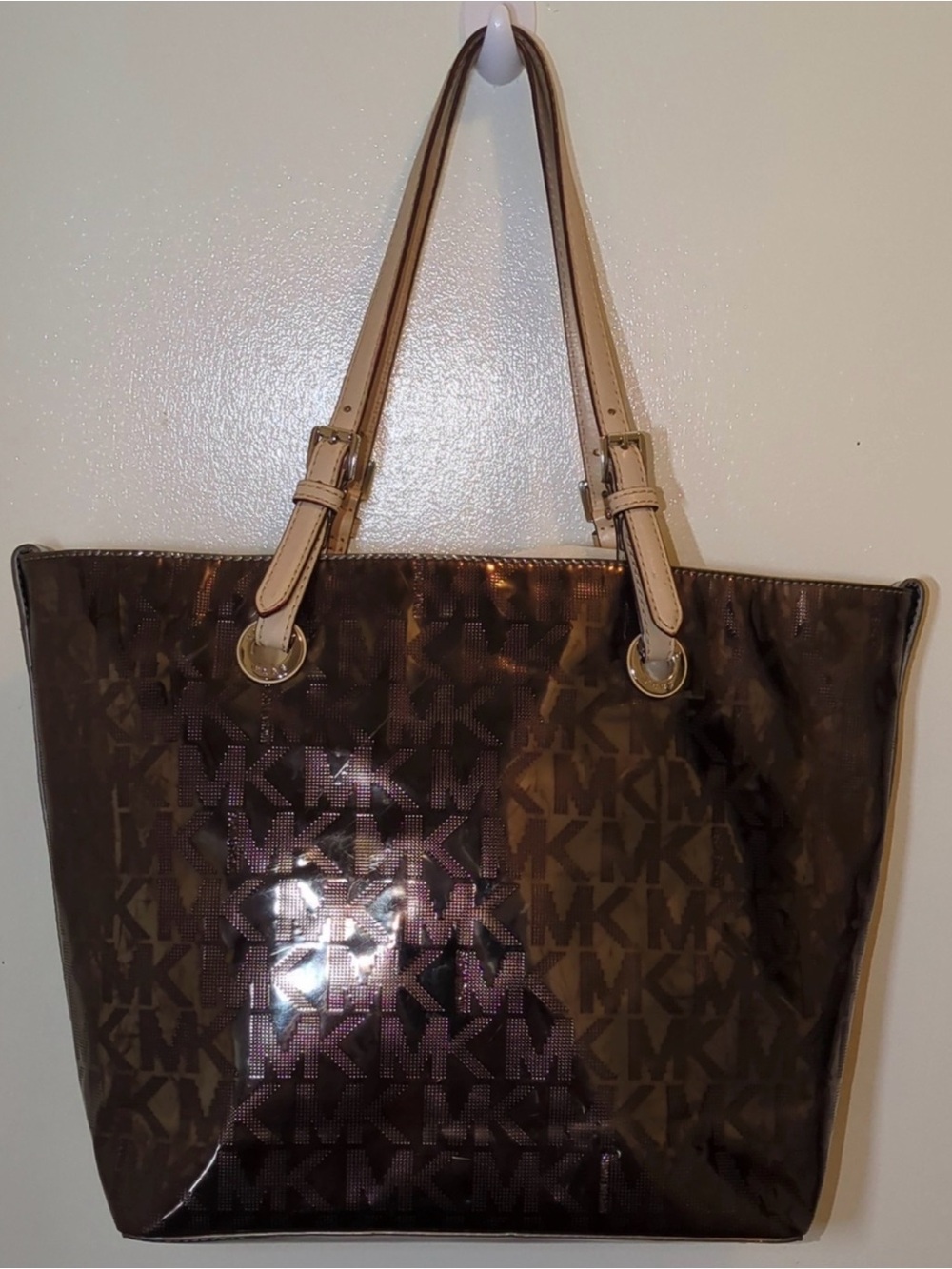 Michael Kors MK Monogram Jet Set Patent leather tote bag